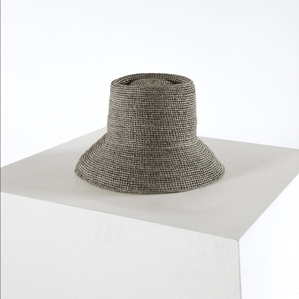 Janessa Leone Felix Hat in Sage